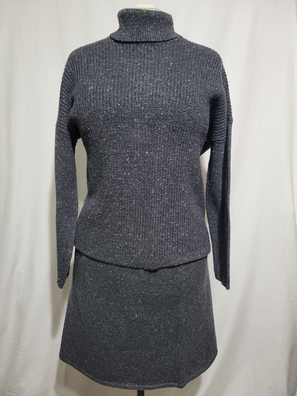 J. Jill Turtleneck Sparkle Knit in Dark Gray Sweater Skirt Set Business Casual